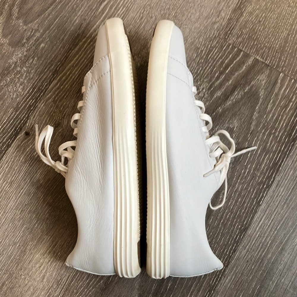 Cole Haan - Picture 7 of 17
